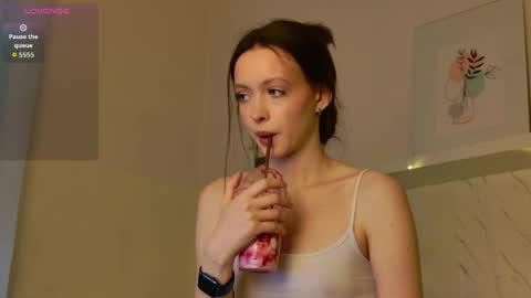 Sally Pinkman online show from 29, 3, 2026