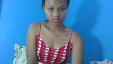 Snapshot of sallywett chatting on 10, 12, 2024 SallyWett online show from 10, 12, 2024