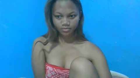 Snapshot of sallywett chatting on 2, 2, 2025 SallyWett online show from 2, 2, 2025