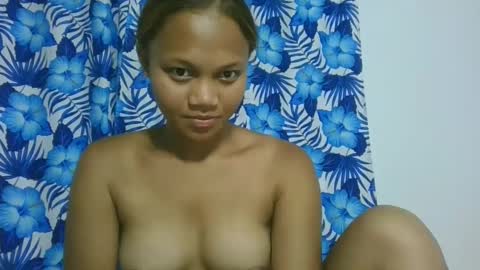 Snapshot of sallywett chatting on 26, 2, 2025 SallyWett online show from 26, 2, 2025