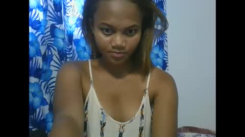 Snapshot of sallywett chatting on 1, 3, 2025 SallyWett online show from 1, 3, 2025