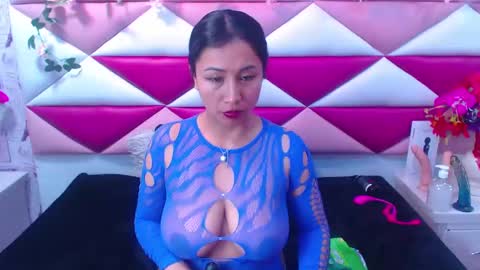 salmasanto online show from 23, 2, 2025