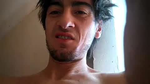 salmonman1305 online show from 5, 1, 2025