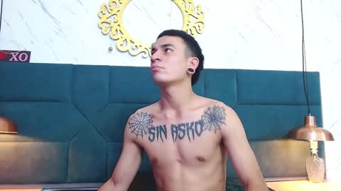 salome_daniel online show from 4, 1, 2025