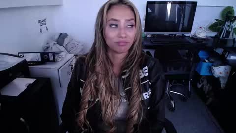 Snapshot of salome_drasin chatting on 28, 2, 2026 salome_drasin online show from 28, 2, 2026