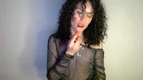 Snapshot of salome_luxuria chatting on 28, 9, 2025 salome_luxuria online show from 28, 9, 2025