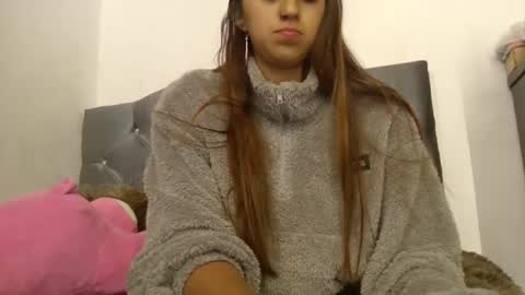 Snapshot of salome_parra21 chatting on 7, 4, 2026 salome_parra21 online show from 7, 4, 2026