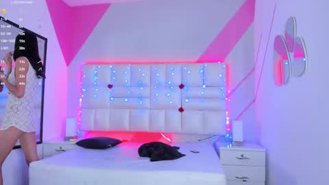 Salome Rose online show from 13, 2, 2025