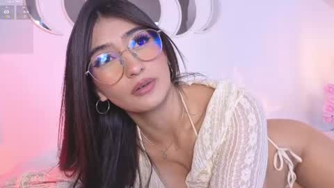 Snapshot of salomee_mon chatting on 19, 6, 2026 Salo online show from 19, 6, 2026