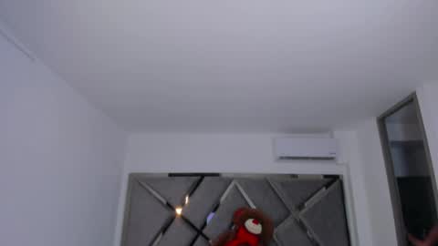 Snapshot of salommecruz01 chatting on 20, 5, 2026 Salomme Cruz online show from 20, 5, 2026