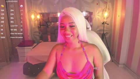 saloome_collins online show from 12, 11, 2025