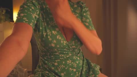 Snapshot of saltedhoney chatting on 11, 5, 2026 IsaBella- online show from 11, 5, 2026