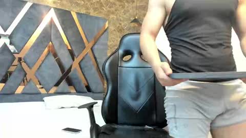 Snapshot of salvatore_damore chatting on 7, 12, 2024 SALVATORE online show from 7, 12, 2024