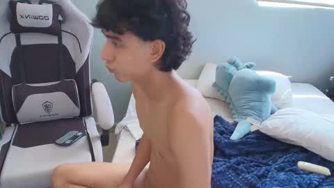 salvatore_montt online show from 15, 10, 2025