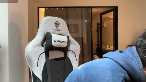 Snapshot of salvatore_montt chatting on 5, 6, 2026 salvatore_montt online show from 5, 6, 2026