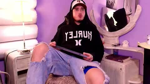  Salvatore online show from 6, 2, 2026