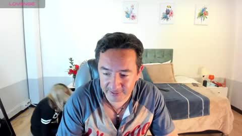 Snapshot of sam_and_molly chatting on 2, 2, 2025 Sam and Molly online show from 2, 2, 2025