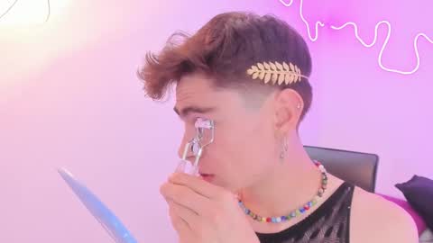 Sam Clark online show from 5, 11, 2025