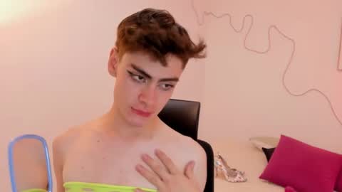 Sam Clark online show from 11, 11, 2025