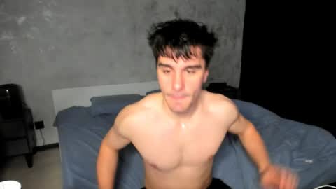 Snapshot of sam_huston18 chatting on 17, 5, 2026 BACK IN 2 WEEKS online show from 17, 5, 2026