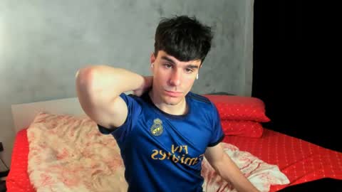 Snapshot of sam_huston18 chatting on 15, 6, 2026 BACK IN 2 WEEKS online show from 15, 6, 2026