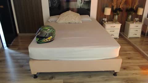 SAM MANSON online show from 16, 2, 2026