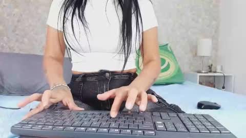 Samanta online show from 5, 10, 2025