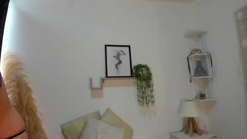 Snapshot of samanta_monroe4 chatting on 30, 9, 2025 samanta online show from 30, 9, 2025