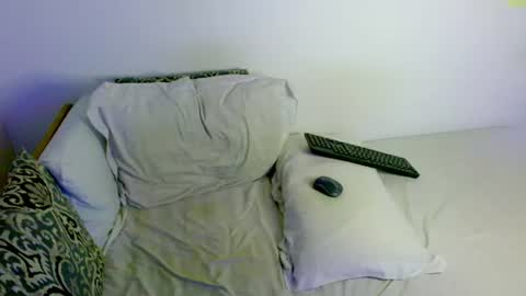 Snapshot of samanta_r_ chatting on 7, 7, 2026 Samanta online show from 7, 7, 2026