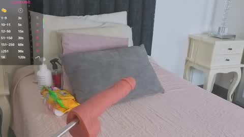  samanta  online show from 1, 10, 2025