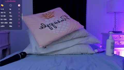  samanta  online show from 10, 11, 2025