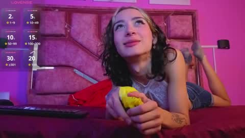 Snapshot of samantaa_liov chatting on 15, 5, 2026 samantaa_liov online show from 15, 5, 2026