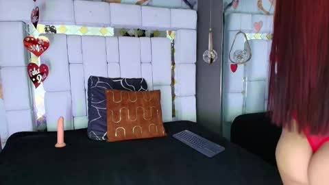 Snapshot of samantha_colins___ chatting on 23, 9, 2025 samantha_colins___ online show from 23, 9, 2025