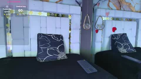 Snapshot of samantha_colins___ chatting on 26, 9, 2025 samantha_colins___ online show from 26, 9, 2025