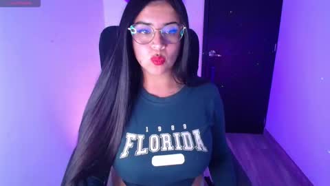 Snapshot of samantha_devil_ chatting on 26, 11, 2025 Samanta online show from 26, 11, 2025