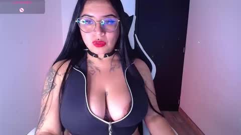 Snapshot of samantha_devil_ chatting on 7, 1, 2026 Samanta online show from 7, 1, 2026
