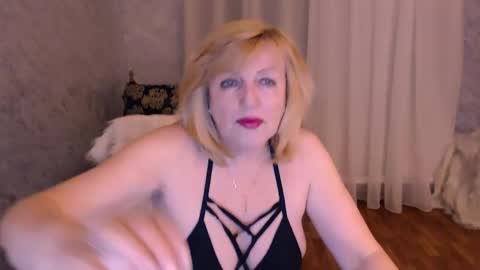 Samantha online show from 25, 4, 2026