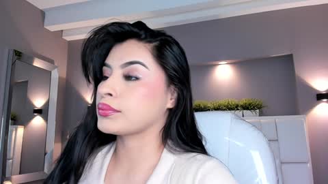  Samanthaa online show from 14, 1, 2025