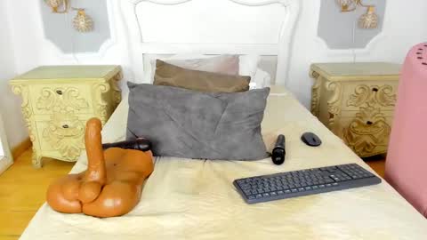 Samantha online show from 19, 2, 2025