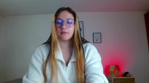 Snapshot of samanthachop chatting on 19, 6, 2026 samanthachop online show from 19, 6, 2026