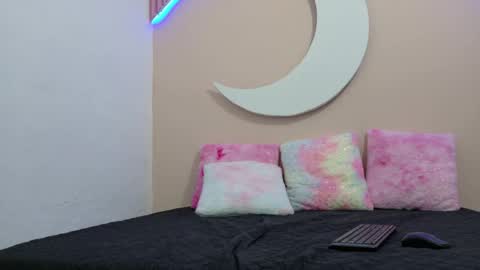 samanthalaurent online show from 27, 5, 2026
