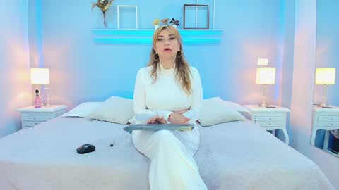 Snapshot of samanthamilf__ chatting on 20, 1, 2025 Samanta online show from 20, 1, 2025