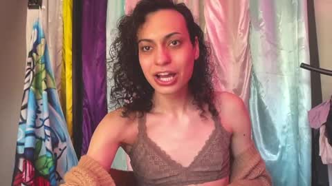 Samantha SayTen online show from 23, 4, 2026