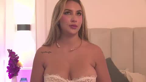 Snapshot of samanthavegga chatting on 14, 7, 2026 Samantha Vega online show from 14, 7, 2026