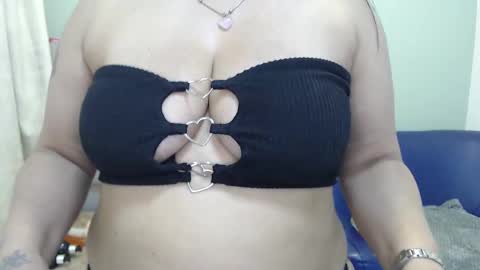 Snapshot of samara_novoa chatting on 4, 10, 2025 Any online show from 4, 10, 2025