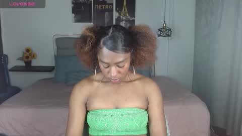 samara_roxx online show from 16, 11, 2025