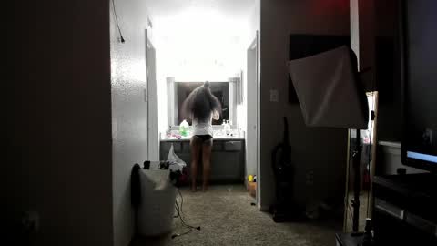 Yaya online show from 12, 2, 2025