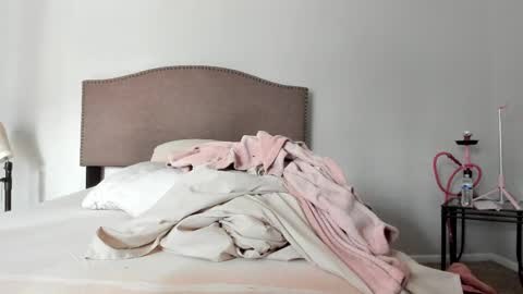 Yaya online show from 18, 9, 2025