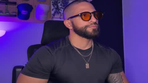 Sam Dornan online show from 5, 4, 2026