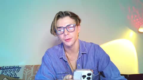 Snapshot of samgorgeous chatting on 11, 5, 2026 Fansly - Top4fans online show from 11, 5, 2026